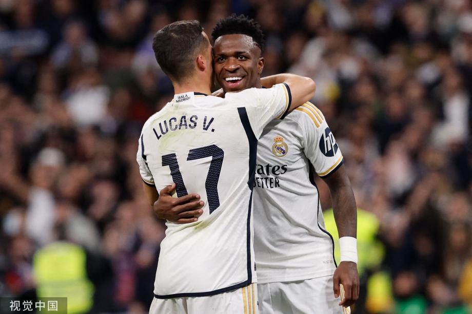 男双首登场，中国队连胜韩国、法国 ｜ 混团世界杯