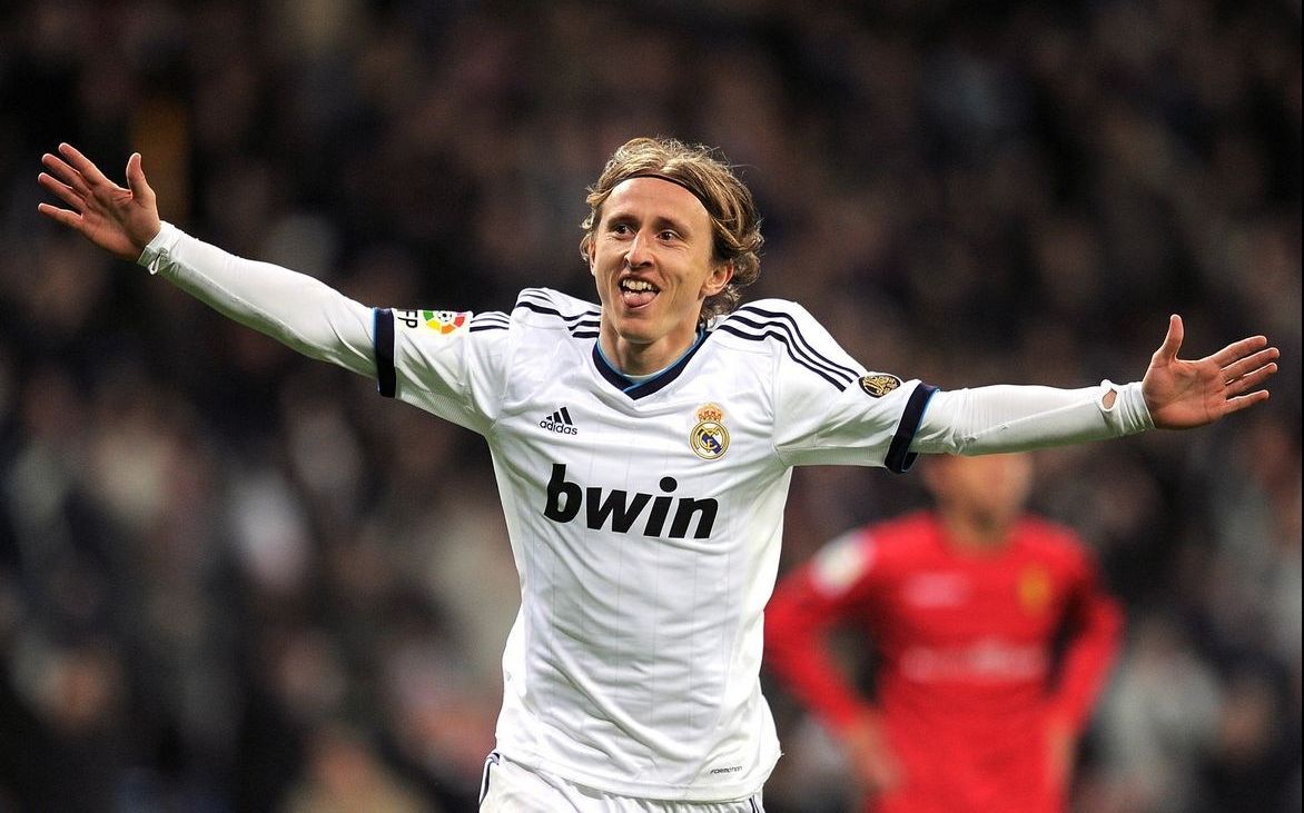 雄鹿官方：AJ·格林左肩挫伤，本场对阵76人不会回归